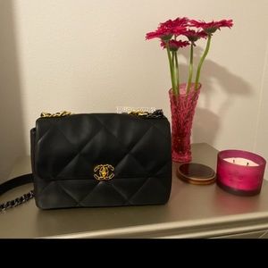 Beautiful Bag! No scratches